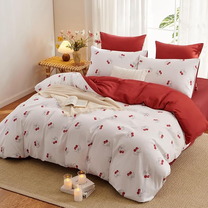 White Twin Comforter Set - Red Cherry Quilt Bedding Set 2 Pieces, Comforter Set Twin Size, Soft & Lightweight Comforter(68‘’ x 90‘’) for Girl All Season & 1 Pillowcase(30‘’x20‘’)