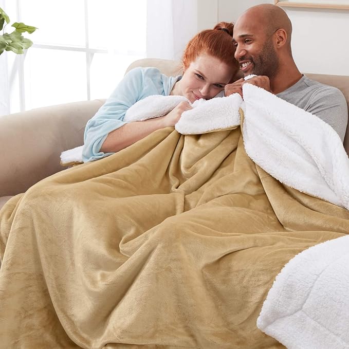 Genteele Sherpa Throw Blanket Super Soft Reversible Ultra Luxurious Plush Blanket, 60 x 80 inches, Camel/White