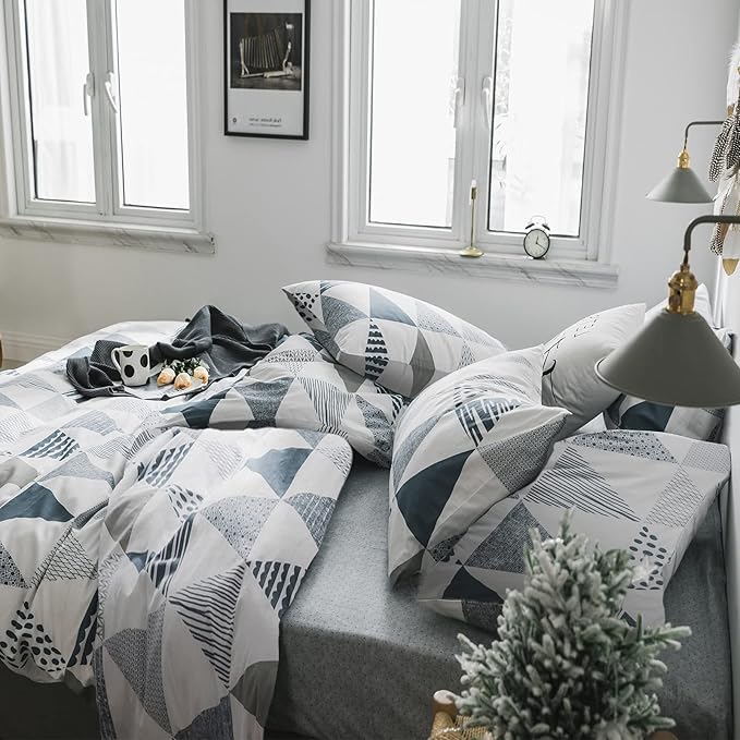 HighBuy Twin XL Size Comforter Set Dark Blue Triangle Comforter Teen Boys Lightweight Soft Bedding Sets Art Decor Comforter Set 3 Pieces Fluffy Boho Geometric Comforter Quilt with 2 Pillow Shams