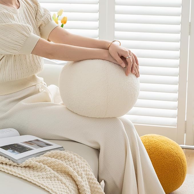 11.8 inch Ball Pillow Nordic Round Throw Pillows Boucle Ball Pillow Sphere Shaped Pillow Round Decorative Pillow for Couch, Sofa, Bedroom (Khaki, 11.8 inch)