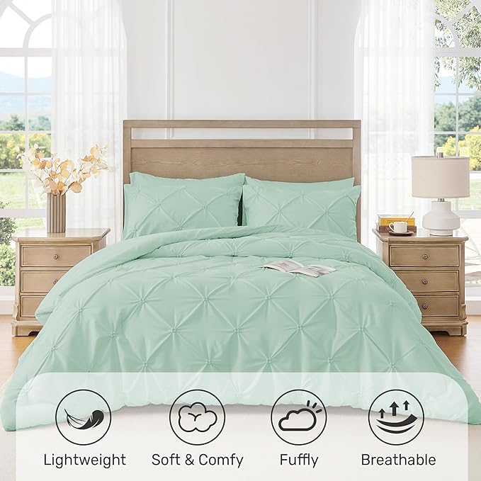 UNIKOME King Size Comforter Set Sage Green - Ultra Soft Boho Pintuck Down Alternative Bedding Set for All Seasons, 3 Pieces Lightweight Warm Pinch Pleat Bed Set with Comforter, 2 Pillowcases
