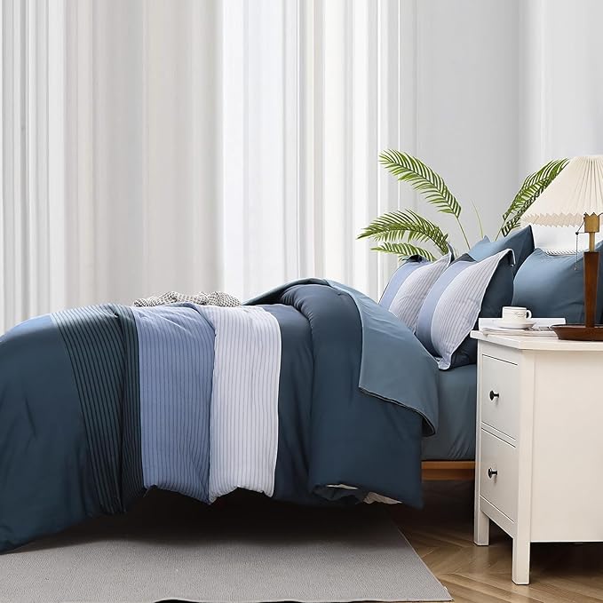 Navy Blue Comforter Set King, Reversible Navy Blue Striped Down Alternative Comforter for King Bed,3 Pieces (1 Comforter+2 Pillowcases), Soft Microfiber Bedding Duvet Set 104"×90"