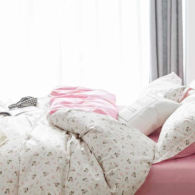 Nanko Pink Floral Comforter Set Full Size, 3pc White Farmhouse Flowers Leaves Botanical Pattern Microfiber Comforter Set, All Season Soft & Lightweight Reversible Comforter for Women Girl 80"x90"