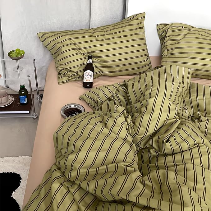 mixinni Vintage Mid-Century Striped Comforter Set Queen - 3 Pieces 1 Fluffy Comforter&2 Pillowcases, Olive Green & Dark Brown Retro Striped Bed Set, All Season Lightweight & Breathable-Queen Size