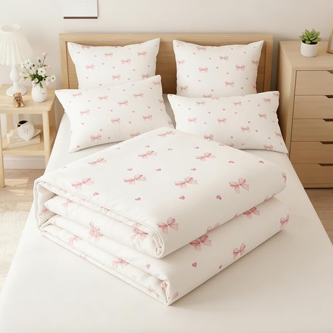 Nayoroom Pink Bow Comforter Set Queen Size Coquette Pink Heart Comforter 3 Pieces Soft Lightweight Kids Girls Cute Aesthetic Dorm Bedding Set for All Seasons
