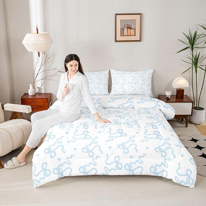 Blue Bow Print Bedding Sets King Size,Girl Cartoon Love Heart Comforter Set 3Pcs for Kids Girls Women Room Decor,Kawaii Princess Style Quilted Duvet Girly Sweet Down Comforter,2 Pillowcases