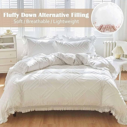Nanko Queen Size Comforter Set, White Tufted Tassel Jacquard Boho Geometric Shabby Chic Down Alternative Soft Microfiber Bedding - Farmhouse Modern Bed Sets in a Bag for Women Men 88x90 3pc