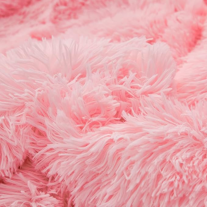 UOZZI BEDDING Pink Faux Fur Comforter Set King 3 Pieces - 1 Shaggy Comforter Set 104x90 with 2 Pillowcases, Ultra Soft and Easy Care Luxury Plush Shaggy Duvet Set for Girls Women Princess Style