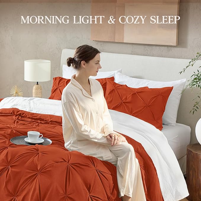 Andency Burnt Orange Pinch Pleat Comforter Twin(66x90Inch), 2 Pieces(1 Pintuck Comforter, 1 Pillowcase) Microfiber Pintuck Comforter Set Down Alternative Comforter Bedding Set