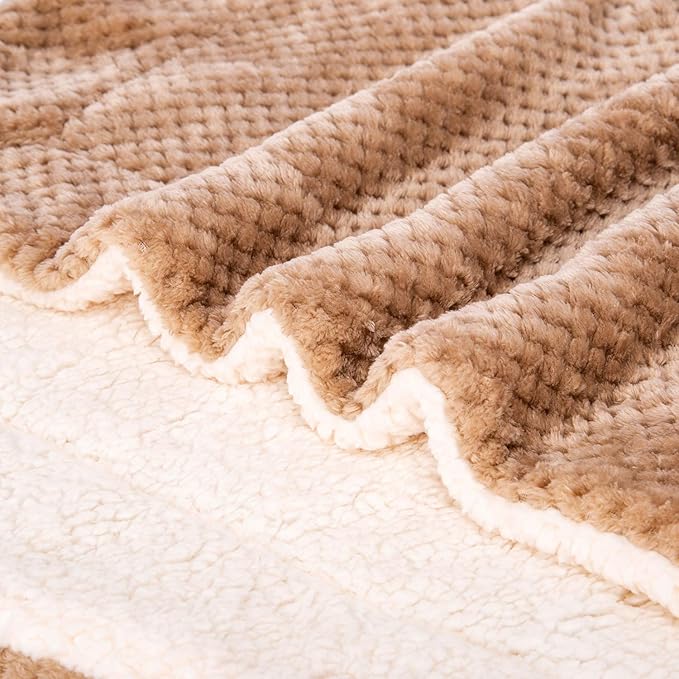 DW-Mocha Fuzzy Dog, Cat & Pet Blanket - Warm & Soft Plush Fleece Receiving Blanket for Dog Bed, Cat Bed, Couch, Sofa, Travel & Outdoor, Camping (32" x 40")