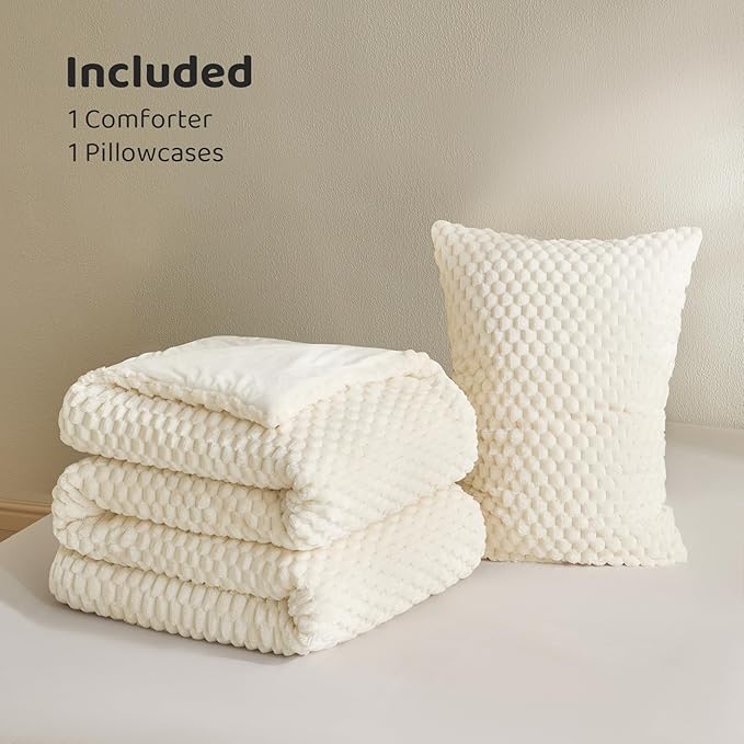Petrichor Fluffy Twin Comforter Set - Ultra-Soft Cream White Flannel Thick Comforter for Queen Bed, Luxury Warm Bedding Set for Winter & Fall, Cozy Fuzzy Bed Set 2 Pieces (1 Comforter & 1 Pillowcase)