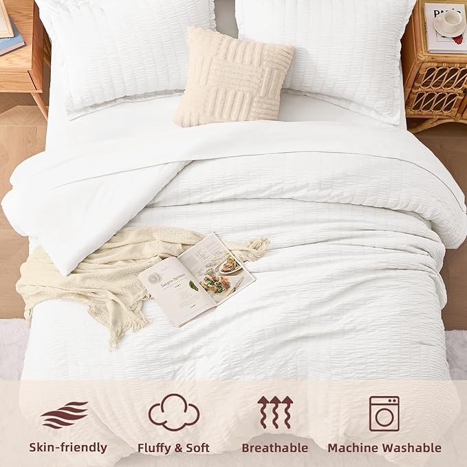 FUANNA White Queen Comforter Set 7 Pieces, Luxury Seersucker Bed in a Bag Queen Size for All Seasons, Soft Bedding Set with Comforter, Flat Sheet, Fitted Sheet, Pillowcases & Shams for Room Decor