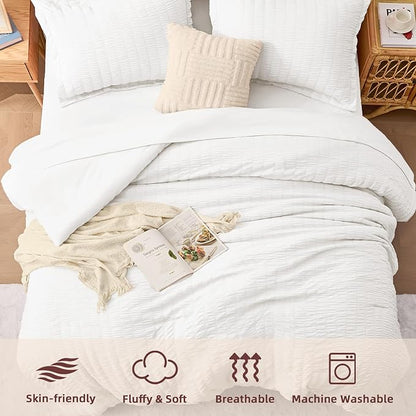 FUANNA White Queen Comforter Set 7 Pieces, Luxury Seersucker Bed in a Bag Queen Size for All Seasons, Soft Bedding Set with Comforter, Flat Sheet, Fitted Sheet, Pillowcases & Shams for Room Decor