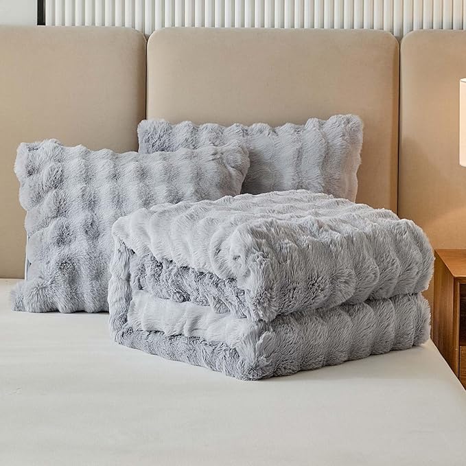 Twin Faux Rabbit Fur Comforter Set - 3 Pieces Fluffy Bedding Set Ultra Soft Warm Shaggy Winter Flannel Bed Set, Luxury Skin Friendly Sherpa Comforter Set & 2 Pillow Shams for Thanksgiving Light Gray