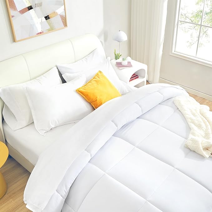 SLEEP ZONE King Size Comforter Set Duvet Insert, Down Alternative Reversible Comforter, Lightweight, Soft and Breathable Bedding All Season, Square Quilting White