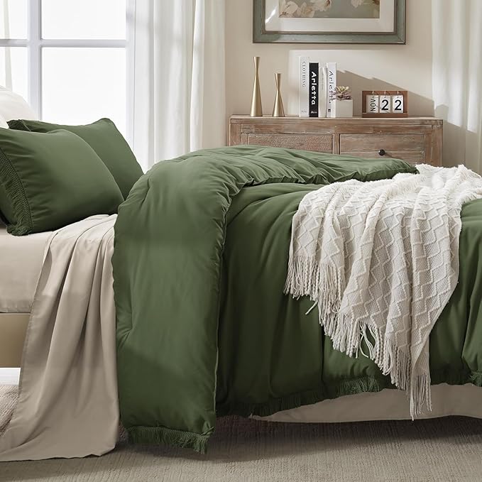 Andency Oversized King Size Comforter Set Olive Green 128x120, 3 Pieces Boho Soft Lightweight Bedding Comforter Sets, Tassel All Season Bed Set (1 Comforter & 2 Pillowcases)