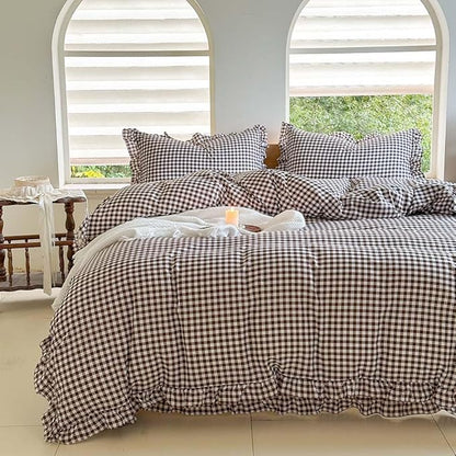 NSNLGSGC Mocha Ruffle Gingham Comforter Set King, Pre-Washed Ruffled Coffee Plaid Checked Comforter Bedding, 3 Pieces Vintage Farmhouse Grid Bedding Set(Mocha Gingham, King)