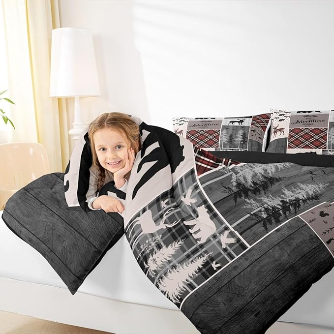 Retro Cabin Rustic Comforter Set For Room Decor, Country Farmhouse Lodge Quilt Bear Moose Deer Bedding Set Hunting Wild Animal Plaid Patchwork Duvet Insert Rustic Decorations For Home, Full Size