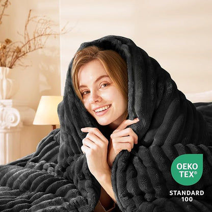 CozyLux Fluffy Queen Comforter Set - Super Soft Faux Fur Black Comforter Queen Size, Winter Warm Fleece Bedding Set, 3 Pieces Plush Fuzzy Bed Set (1 Shaggy Comforter, 2 Pillowcases)