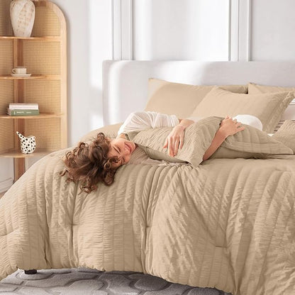 MUXHOMO 7 Pieces Full Comforter Set, Seersucker Bed in a Bag Full Size, All Season Luxury Bedding Set with Comforter, Flat Sheet, Fitted Sheet, Pillowcases & Shams, Khaki