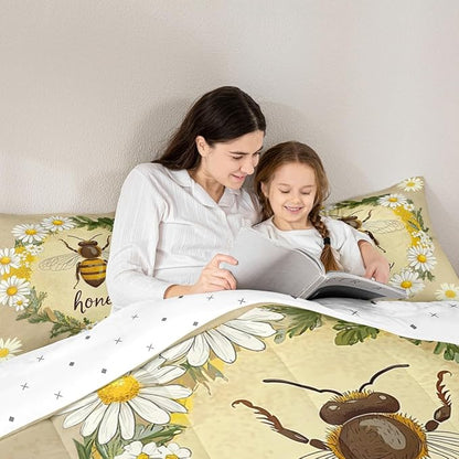 Erosebridal Kawaii Honey Bee Bedding Set Full Cute Geometric Honeycomb Comforter Set Farm Rustic Daisy Floral Comforter for Kids Girls Teen Women,Soft Lightweight Quilt Duvet with 2 Pillow Cases