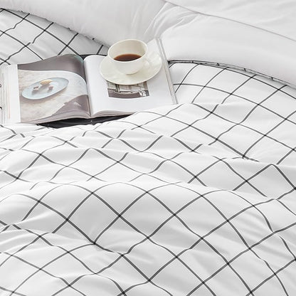 SLEEP ZONE Comforter Set for Queen Size, All-Season Queen Down Alternative Quilted Comforter, Winter Warmth Breathable,Super Soft,Machine Washable(88x88) (Grey Grid White, Queen)
