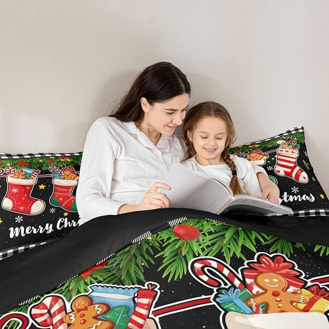 Merry Christmas Comforter Set King Size,Cartoon Christmas Stocking Bedding Set 3Pcs,Vintage Black White Check Quilt Set for Kids Girls Boys Room Decor Xmas Tree Duvet Insert,2 Pillowcases