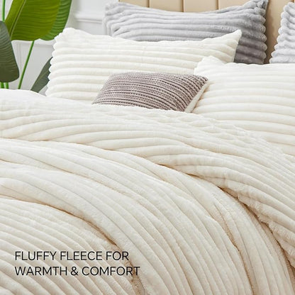 BEDELITE Fleece Oversized Queen Comforter Set -Super Soft & Warm Fluffy Cream White Bedding, Luxury Fuzzy Heavy Bed Set for Winter with 2 Pillow Cases
