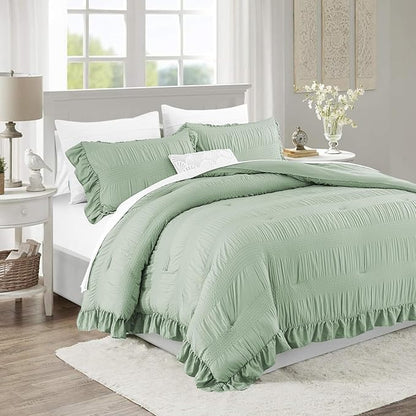 Sage Green Seersucker Comforter Queen Size with Ruffled Edges, Ultra-Soft Sage Green Bedding Set Queen Size 3 Piece Set, Down Alternative Comforter Set(Queen/90 * 90)