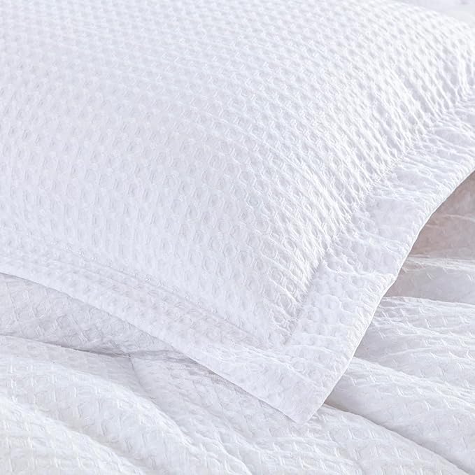 Chezmoi Collection Wilmer 3-Piece Waffle Weave Comforter Set - Soft and Cozy All Season Bedding Set, Queen, White