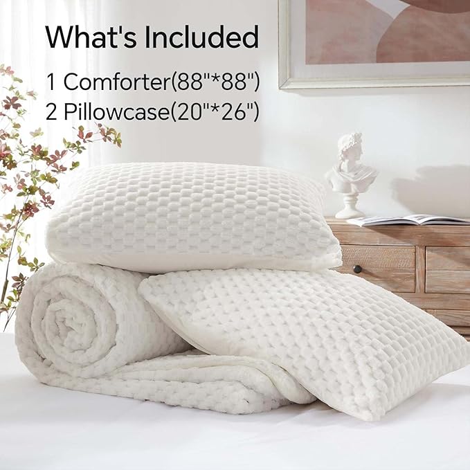 BEDELITE Fluffy Queen Comforter Set - Cream White Fleece Soft Comforter for Queen Size Bed, Luxury Warm Bedding Set for Winter, Fuzzy Bed Set 3 Pieces (1 Comforter, 2 Pillowcases)