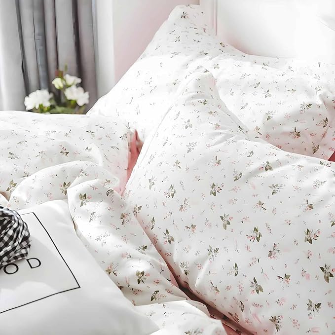Faincy Floral Queen Size Comforter Set, Pink White Flower Leaf Pattern Printed Preppy Alternative Bedding Sets - 90 x 90 inch 3 PCs Soft Microfiber Duvet Modern Vintage Bed in a Bag for Women Men