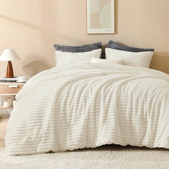 Andency Cream Full Comforter Set, 3 Pieces Fleece Comforter Set for Full Size Bed, Soft Warm Fluffy Fuzzy Bedding Set for Winter (1 Comforter & 2 Pillowcases)