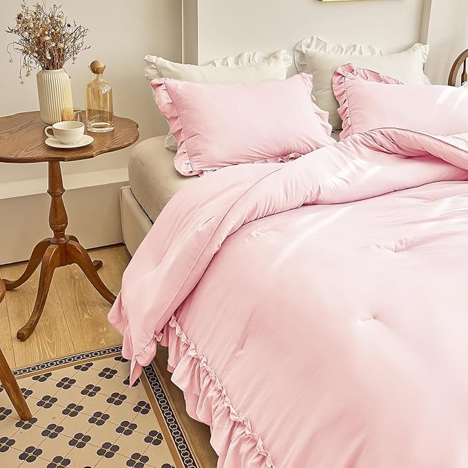 AIKASY Peach Pink Ruffle Comforter King, 3 Pieces Vintage Ruffle Fringe Comforter, Farmhouse Rustic Microfiber Down Alternative Bedding Comforter Set (1 Comforter + 2 Pillow Shams)