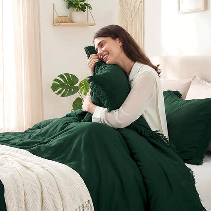 Andency Dark Emerald Green Comforter Set California King, Cal King Boho Lightweight Bedding Comforter Sets, 3 Pieces Oversized All Season Soft Tassel Bed Set (104x96In Comforter & 2 Pillowcases)