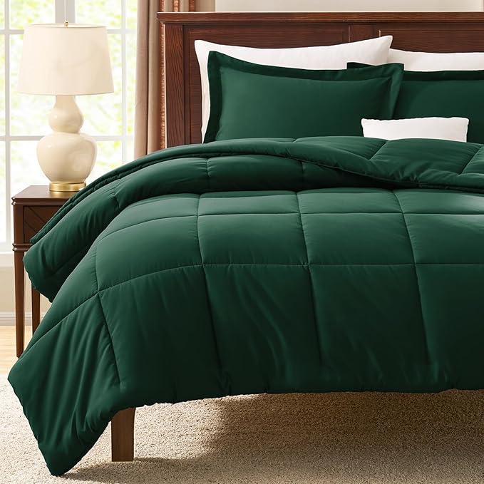 CozyLux Full Size Comforter Sets - Emerald Green Comforter Full Size, 3 Pieces Box Stitched Bed Set for All Seasons, Soft Lightweight Bedding Sets with 1 Down Alternative Comforter and 2 Pillow Shams