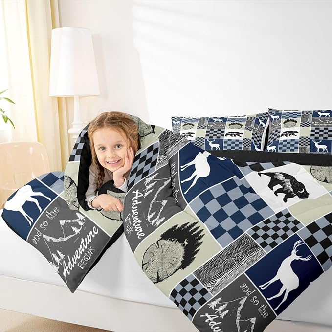 Retro Farmhouse Cabin Comforter Set, Rustic Bear Deer Quilt Twin Size, Camping Lodge Forest Bedding Hunting Animal Blue Plaid Duvet Insert For Kids Teens Adult Bedroom Decor, Cabin Gifts For Men