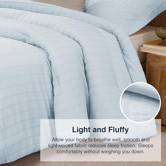 SkyBlue King Comforter Set - 3 Pieces Seersucker Lightweight Bedding Comforter Sets (1 Soft Fluffy Comforter & 2 Pillowcases) - All Seasons Cozy Modern Bed Sets