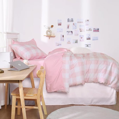Wake In Cloud - Gingham Comforter Set, Plaid Buffalo Check Checkered Cottagecore Cute Geometric, Soft Lightweight Bedding, 3 Pieces, Pink, Twin/Twin XL Size