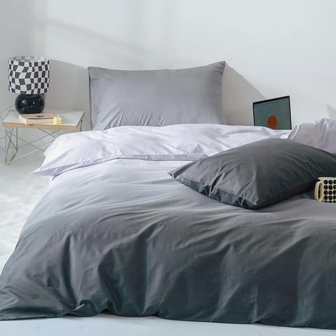 KAREVER Gradient Gray Comforter Set Ombre White Gray Bedding Set Cal King Women Aesthetic 3 PCs Bed Blanket Set California King