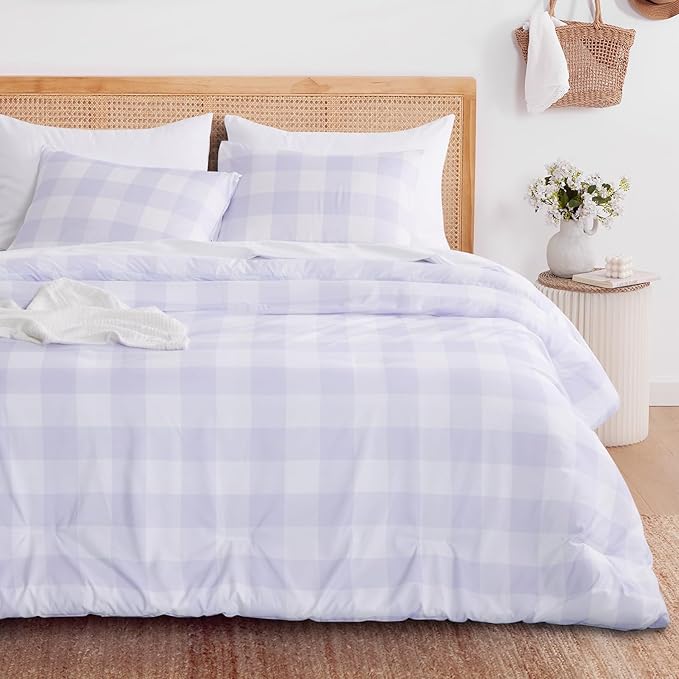 Wake In Cloud - Gingham Comforter Set, Plaid Buffalo Check Checkered Cottagecore Cute Geometric, Soft Lightweight Bedding, 3 Pieces, Light Purple, Twin/Twin XL Size