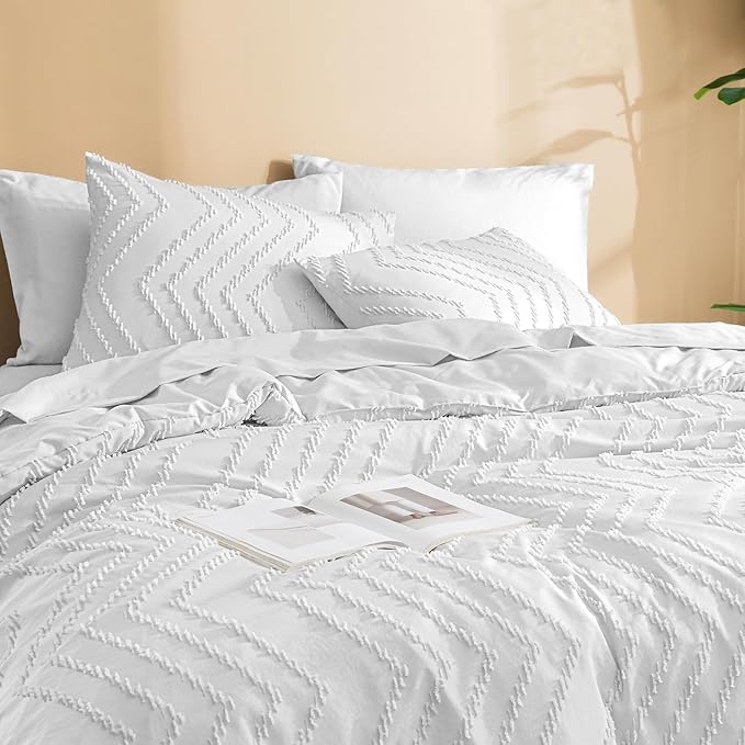 Litanika White Comforter Queen Size Set with Sheets - 7 Pieces Boho Bed in a Bag Chevron Tufted Complete Bedding Sets Lightweight All Season Bed Set with Comforter, Sheets, Pillowcases & Shams