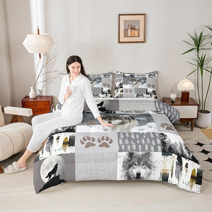 Wolf Kids Comforter Set Queen Size,Wolf Paws Print Pine Trees Wild Adventure Bedding Set,Boys Girls Adults Room Decor,Geometric Plaids Patchwork Down Comforter,Rustic Duvet Insert,2 Pillowcases