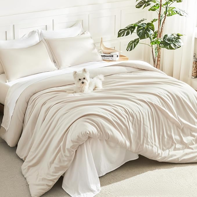 Litanika Comforters Beige Oversized King Size, 3 Pieces Lightweight Solid Bedding Comforter Set, All Season Fluffy Bed Set (120x98In Comforter & 2 Pillowcases)
