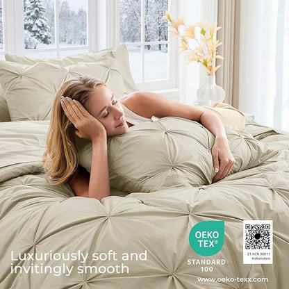 Sasttie Queen Comforter Set, 7-Piece Bed in a Bag, Pintuck Bedding Sets for All Season, Includes Comforter, Flat Sheet, Fitted Sheet, Pillowcases and Pillowshams, Linen