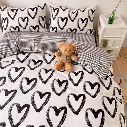 Houseri Black and White Comforter Set Full Love Bedding Sets for Teenage Girls Kawaii Full Size Dorm Bed Set Heart Shaped Cute Quilt Blankets Full