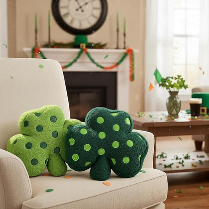 St Patricks Day Decorations: 2pcs Ultra Soft Polka Dot Lucky Shamrock Throw Pillows, Stuffed Plush Green Pillows, St. Patrick's Day Home Office Decor for Bedroom, Living Room, Sofa, Couch
