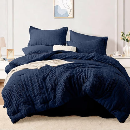 FUANNA King Size Comforter Set 7 Pieces, Luxury Seersucker Bed in a Bag King for All Seasons, Soft King Bedding Set with Comforter, Flat Sheet, Fitted Sheet, Pillowcases & Shams for Bedroom, Navy Blue