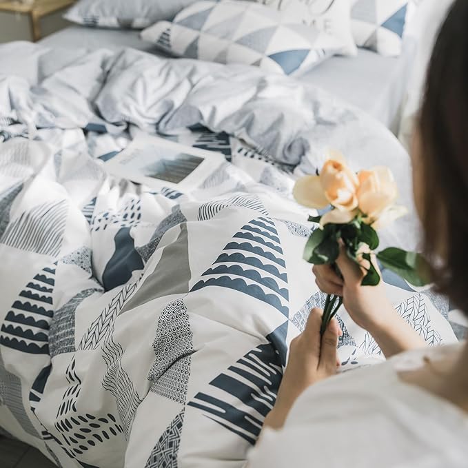 mixinni Full Comforter Sets Men Modern Style Gray Blue Triangle Bedding for Boys Teen Gilrs Geometric Comforter Bed Fluffy-Full Size