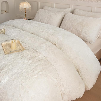 chovy Faux Fur Plush White Comforter Sets Twin/Full Size - Ultra Soft Shaggy Flannel Velvet Fluffy Fuzzy 3PC Bedding Set （Comforter x 1 Pillowcases x 2）